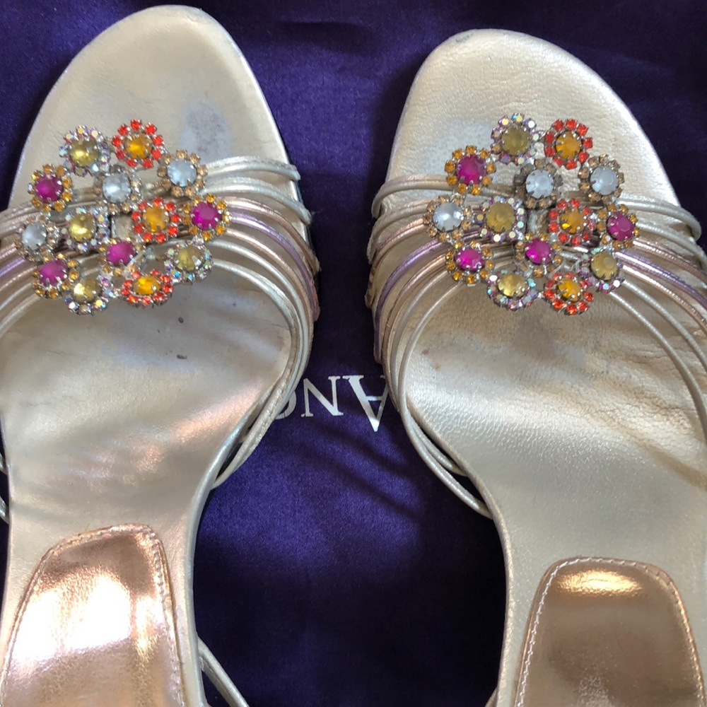 High heels - Picture 3 of 8